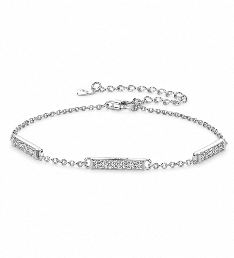 Pulsera GLAMAVERA Halvane con moissanitas en plata de ley 925 sobre fondo blanco