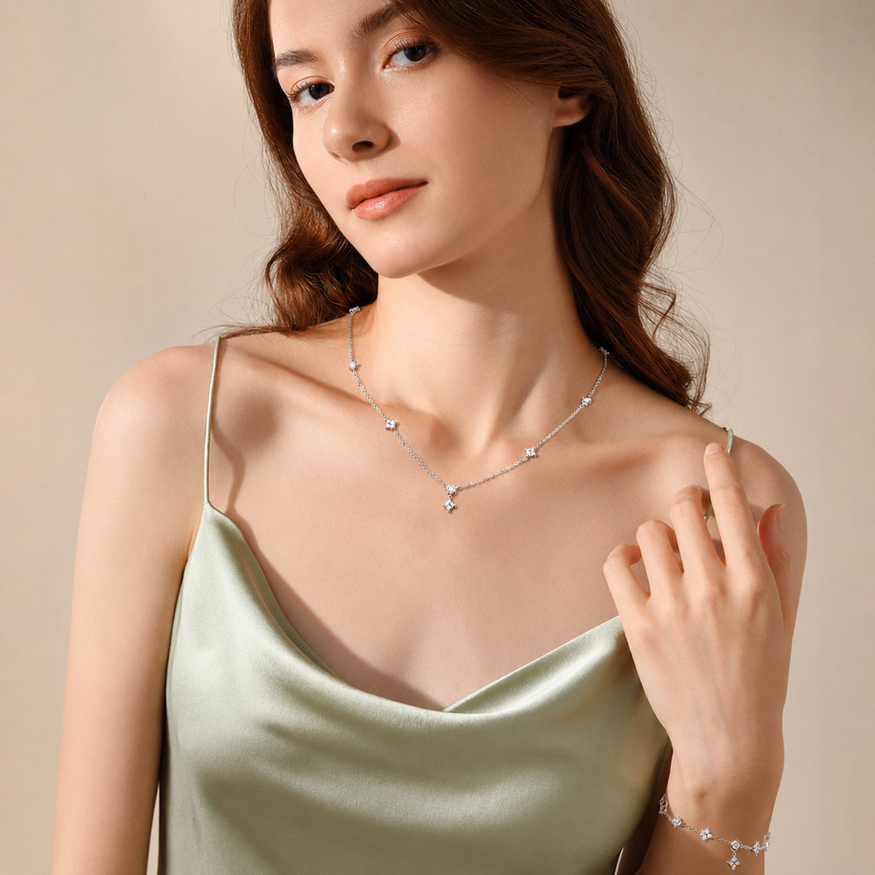 Glamavera Lyrane halo pendant necklace special offer